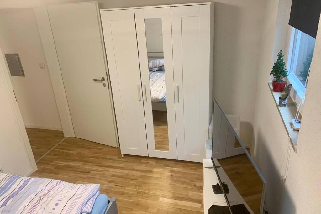 Modernes Studio Mit Separater Kueche Reutlingen Eksteriør billede